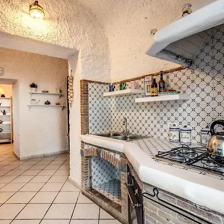 Ferienhaus The Retreat Rustic Charm, Views & Pool Massa Lubrense